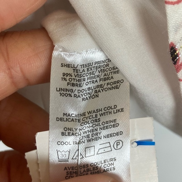 Loft Floral Sleeveless Tank Top Size LP Petite Ruffle Maroon & Cream Metallic - Picture 10 of 10